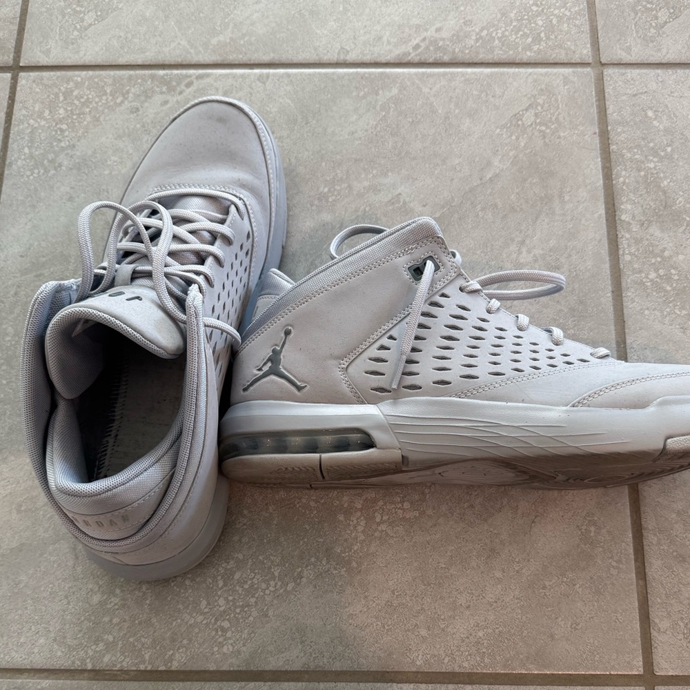 Air Jordan Flight Men's Light Gray Sneakers SIZE 13
